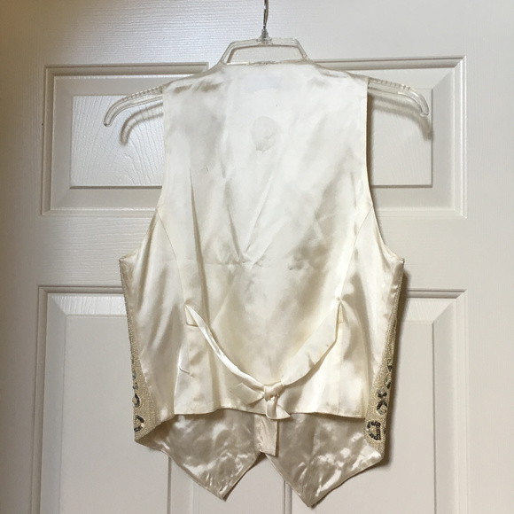 Liz Claiborne embellishments Vest size Petite - Picture 8 of 8